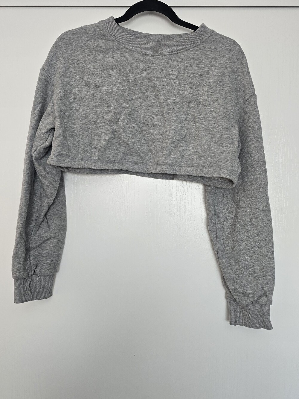 SHEIN - Grey Basic Long-Sleeve Cropped Sweatshirt